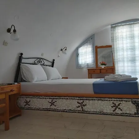 Hotel Stavros Perivolos (Santorini)
