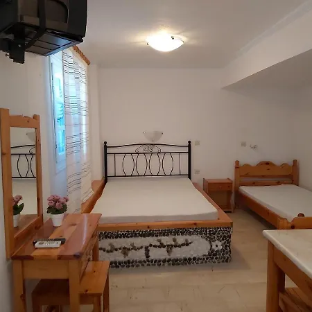 Stavros Hotel