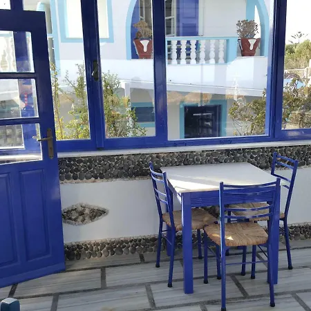 Stavros Hotel Perivolos (Santorini)
