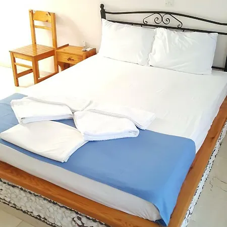 Stavros Hotel
